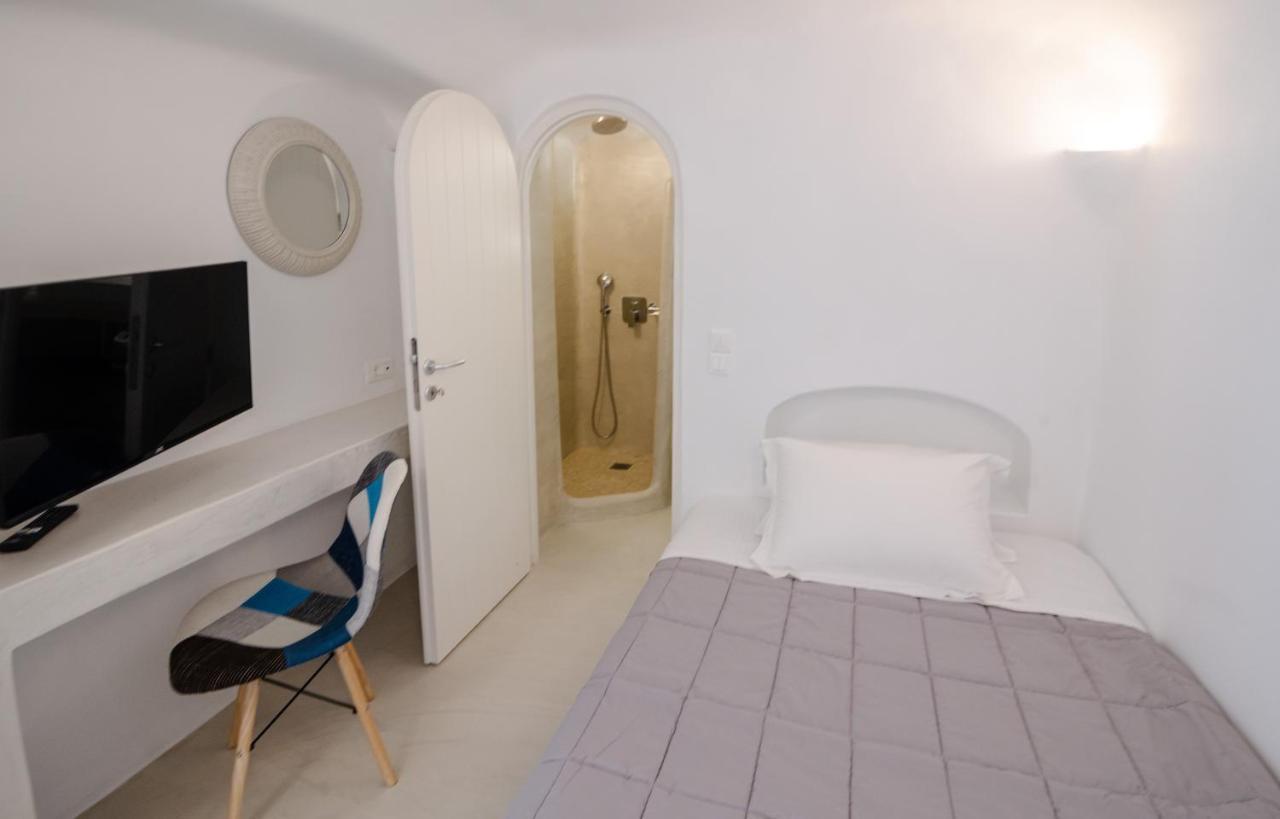 Andreas Hospitality Lägenhet Fira  Exteriör bild